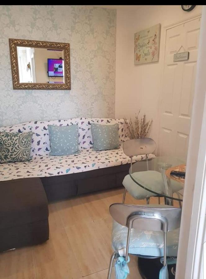 Marahanata Jadwin 1 Beautiful Apartment 1 Bedroom Flat London Eksteriør billede