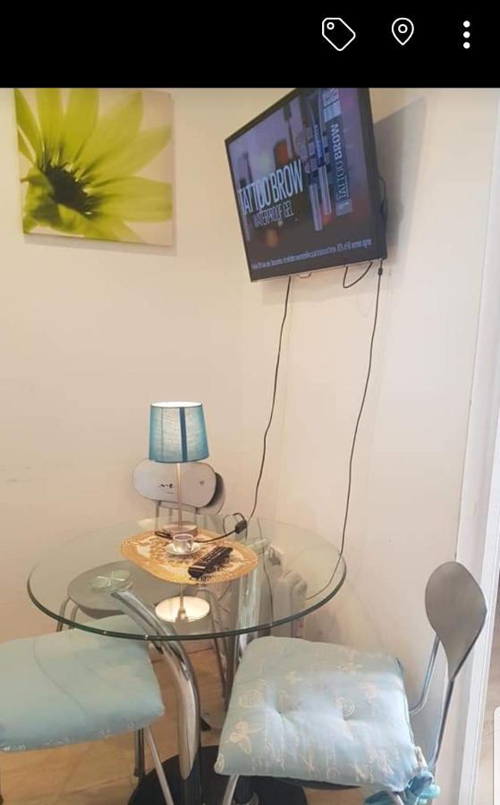 Marahanata Jadwin 1 Beautiful Apartment 1 Bedroom Flat London Eksteriør billede
